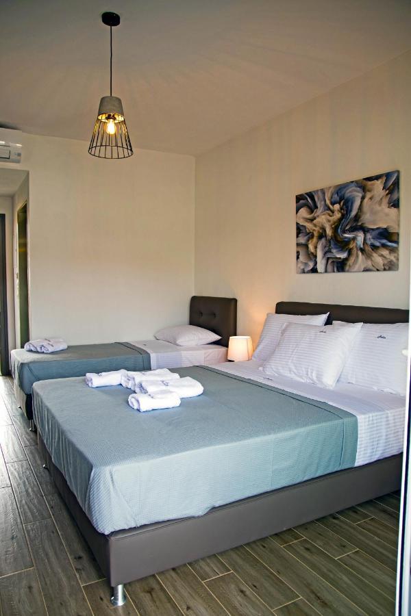 Aelia Luxury Apartments Никити Экстерьер фото