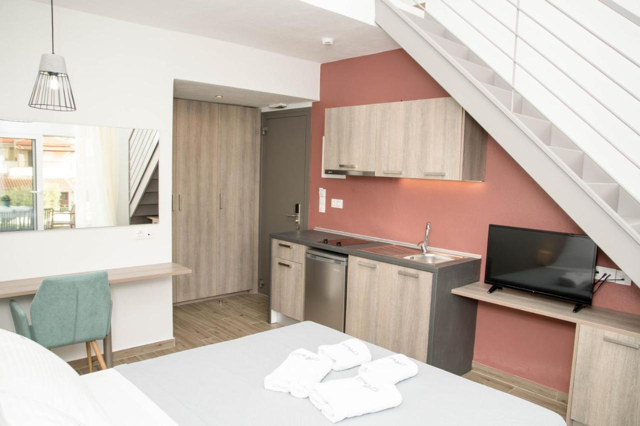 Aelia Luxury Apartments Никити Экстерьер фото